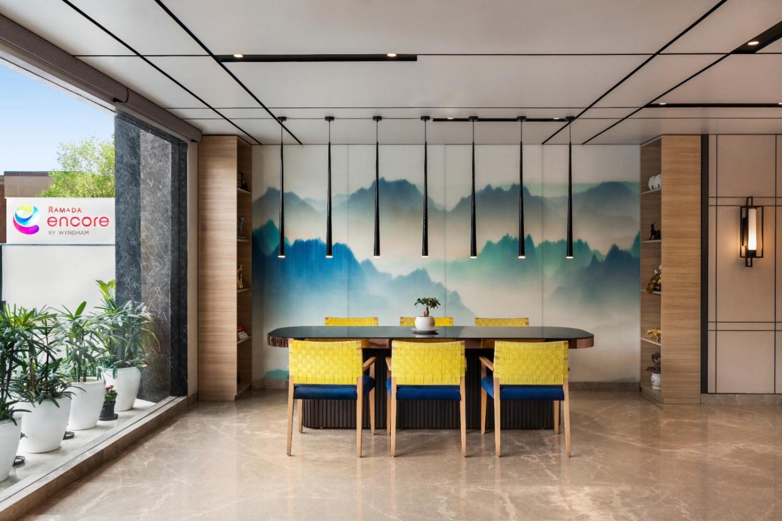 Ramada Encore By Wyndham Siliguri Sevoke Road Bagian luar foto